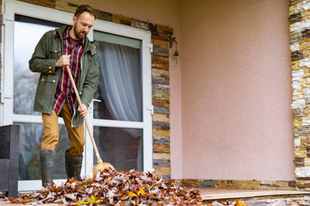 Best Yard Waste Removal  in Lakeland North, WA